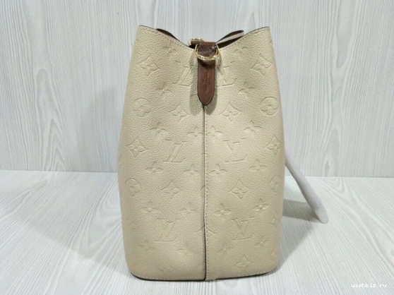 WIS VUITTON LOUIS NEONOE MM 1116